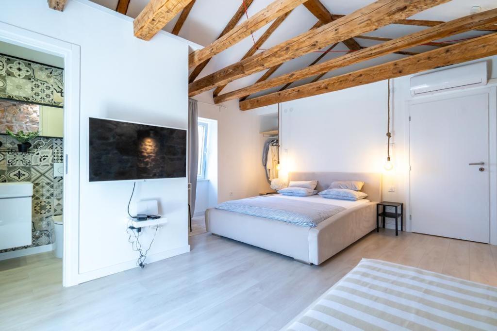 Willa House Franulich Stara Baška Zewnętrze zdjęcie